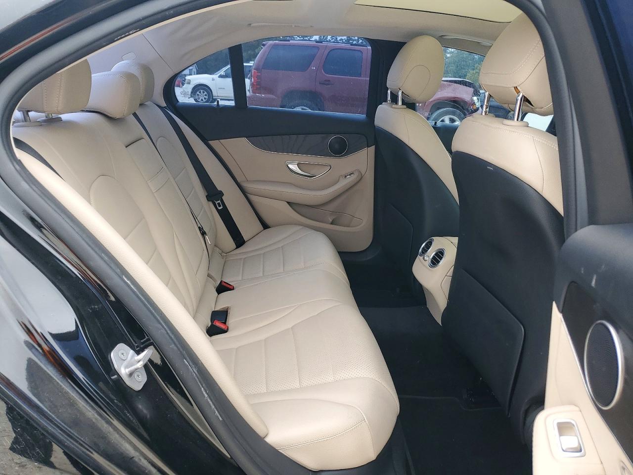 Mercedes-Benz C-Class 300