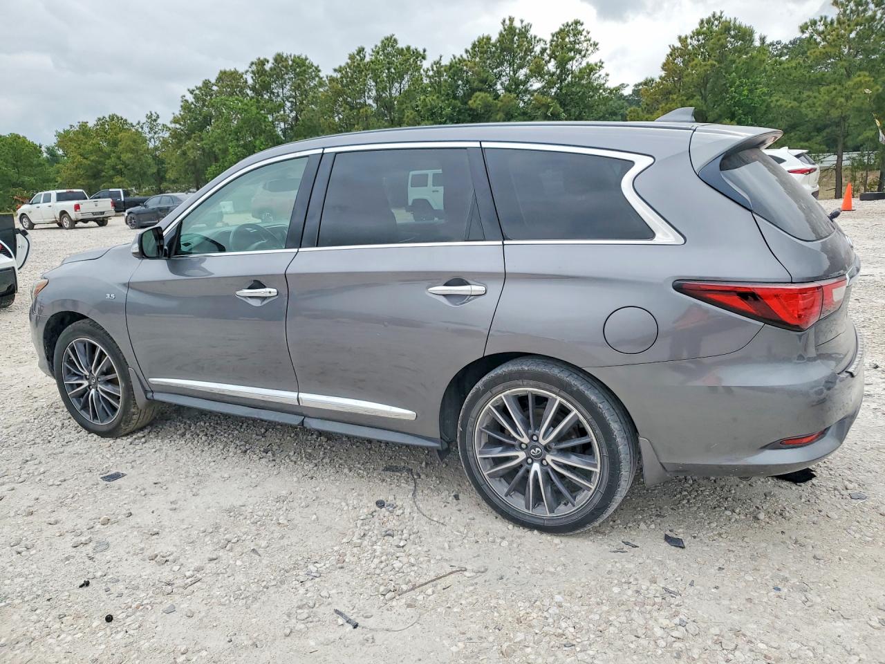 INFINITI Qx Base
