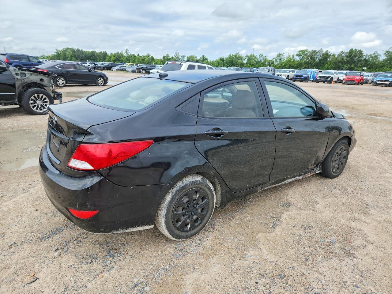 Hyundai ACCENT Se