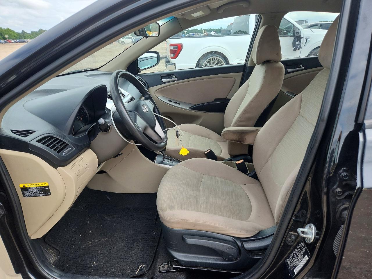 Hyundai ACCENT Se