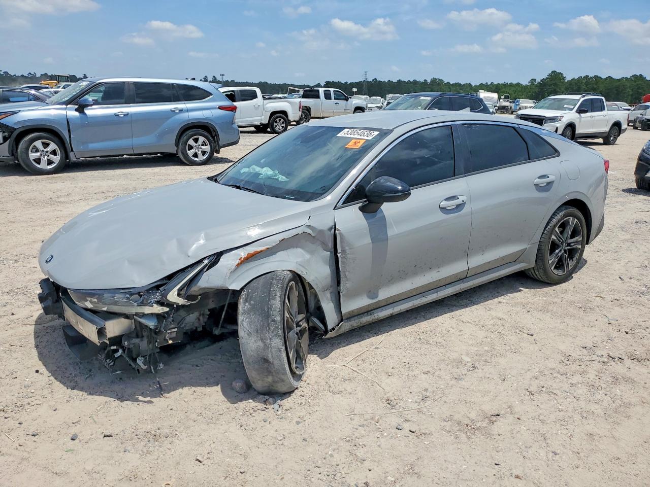 Salvage Kia K5 Image