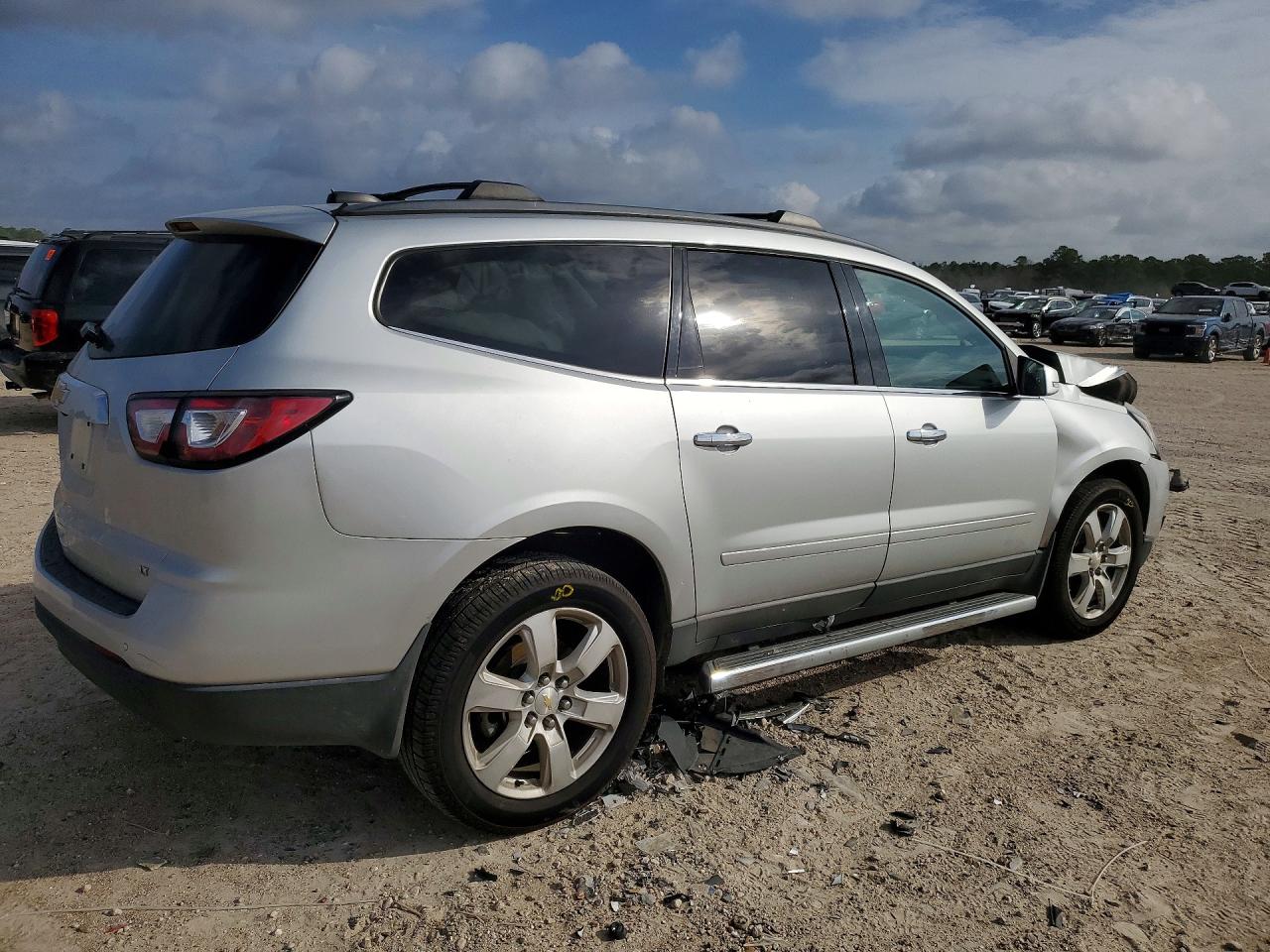 Chevrolet Traverse Lt