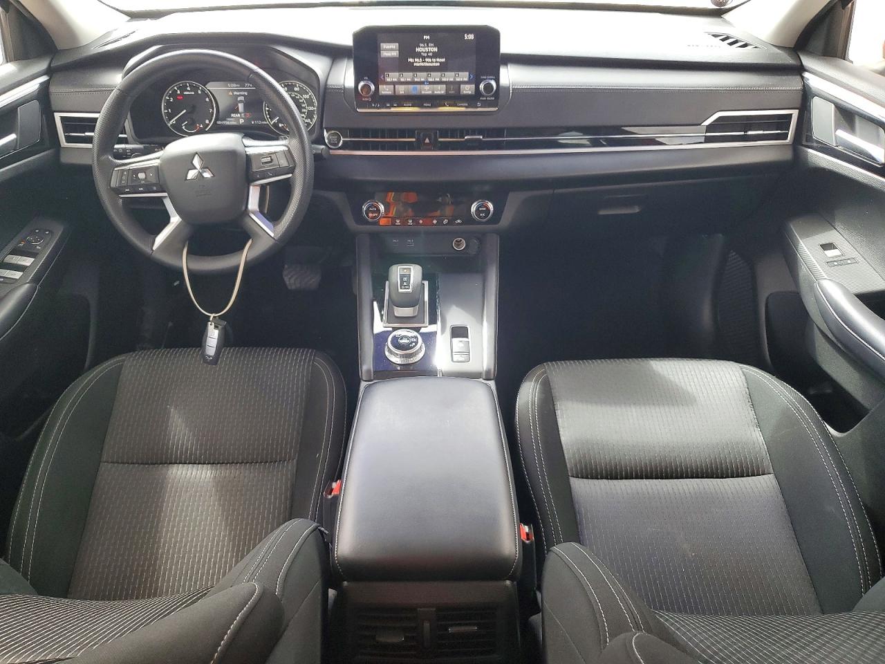 Mitsubishi Outlander Es
