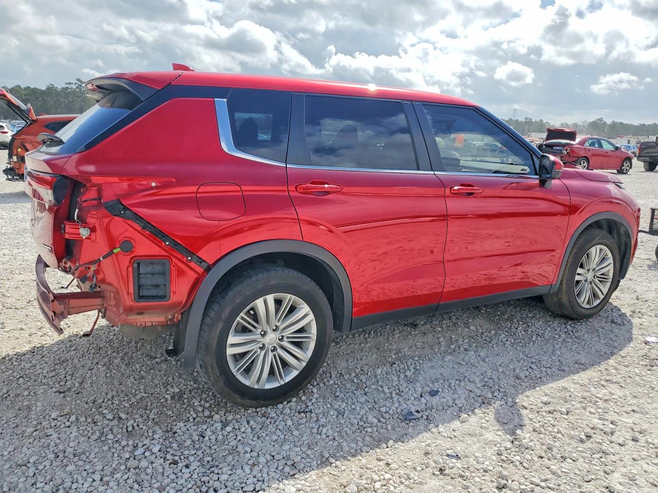 Mitsubishi Outlander Es