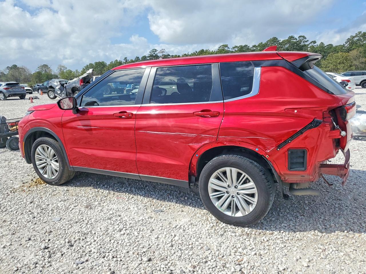 Mitsubishi Outlander Es