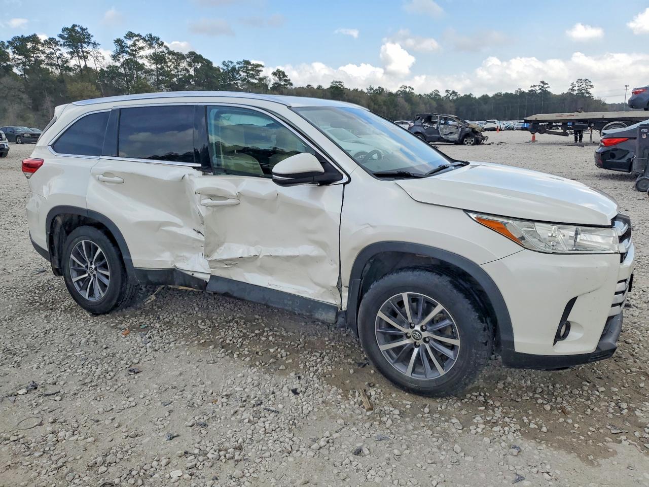 Toyota Highlander Xle