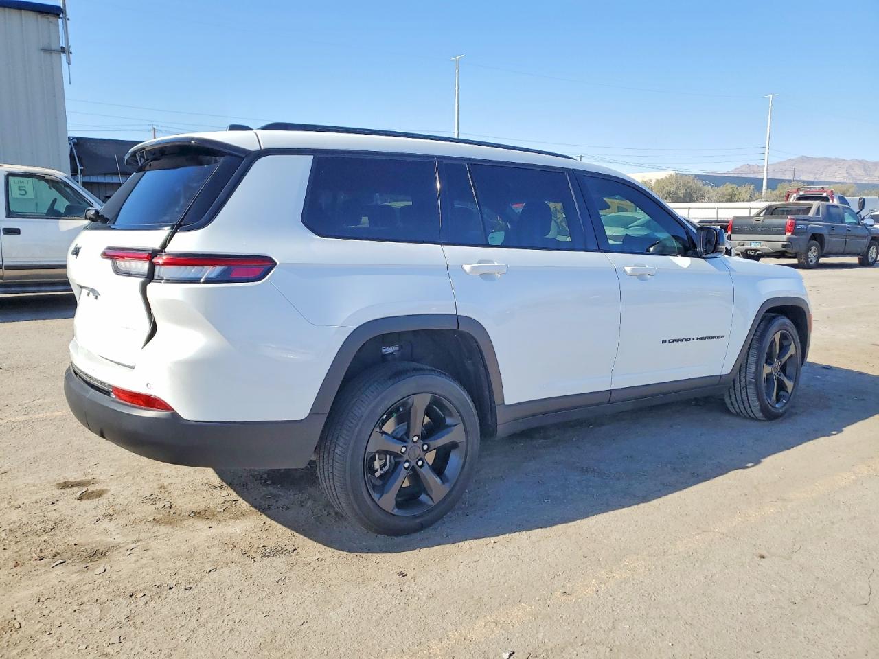 Jeep Cherokee L Laredo