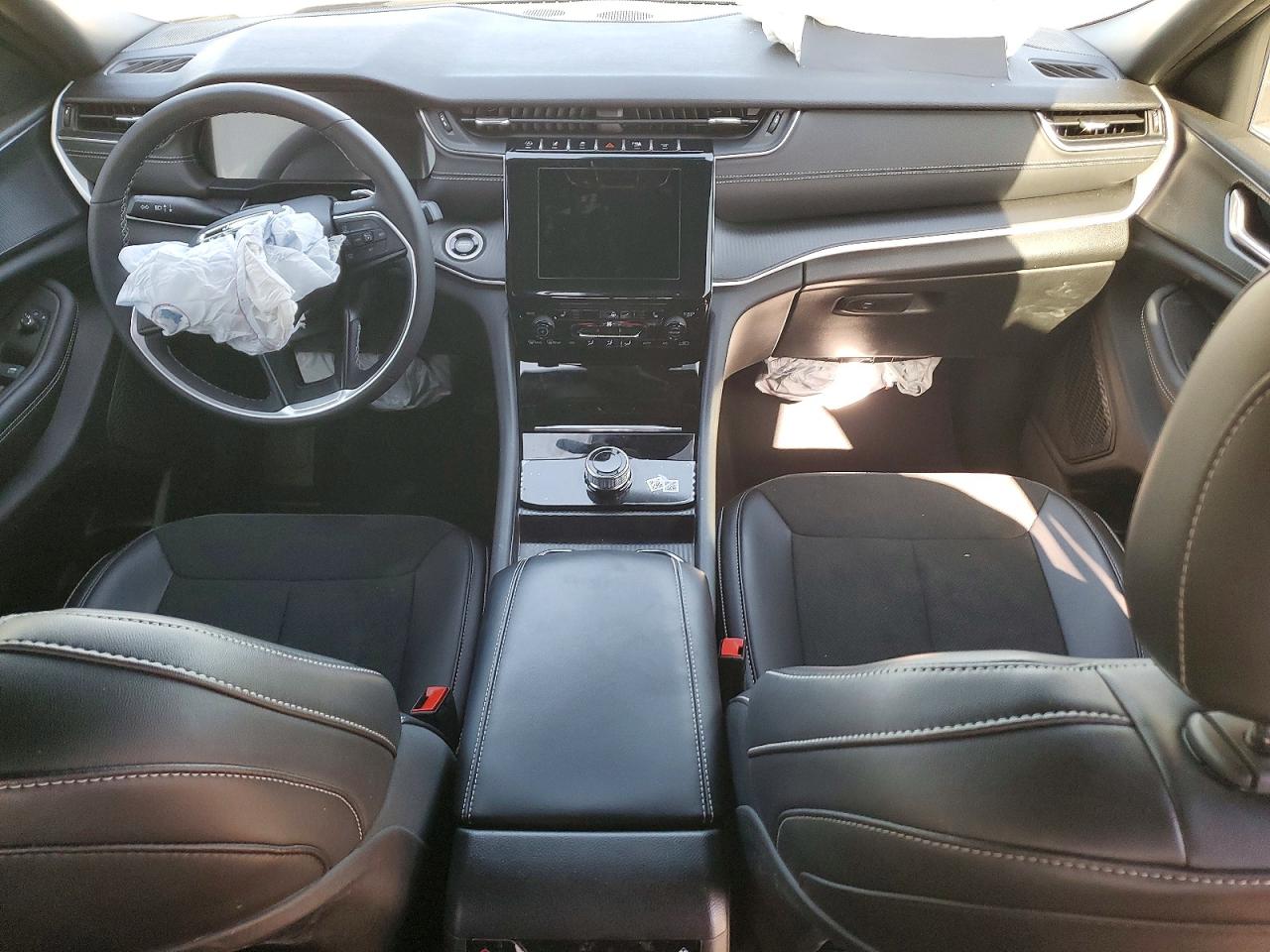 Jeep Cherokee L Laredo