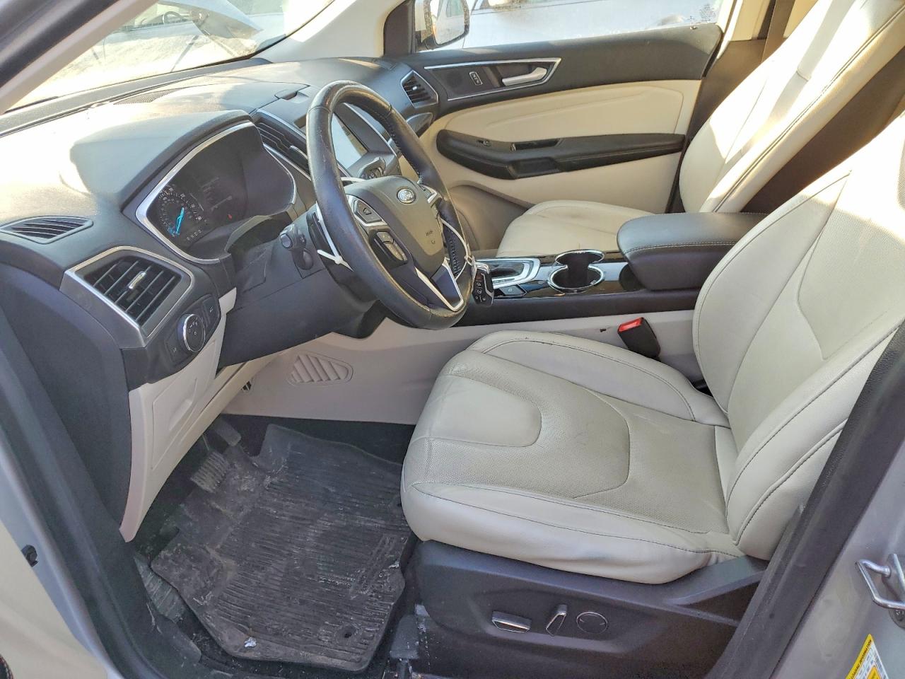 Ford Edge Titanium