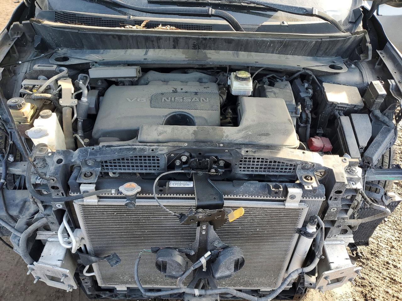 Nissan Pathfinder S