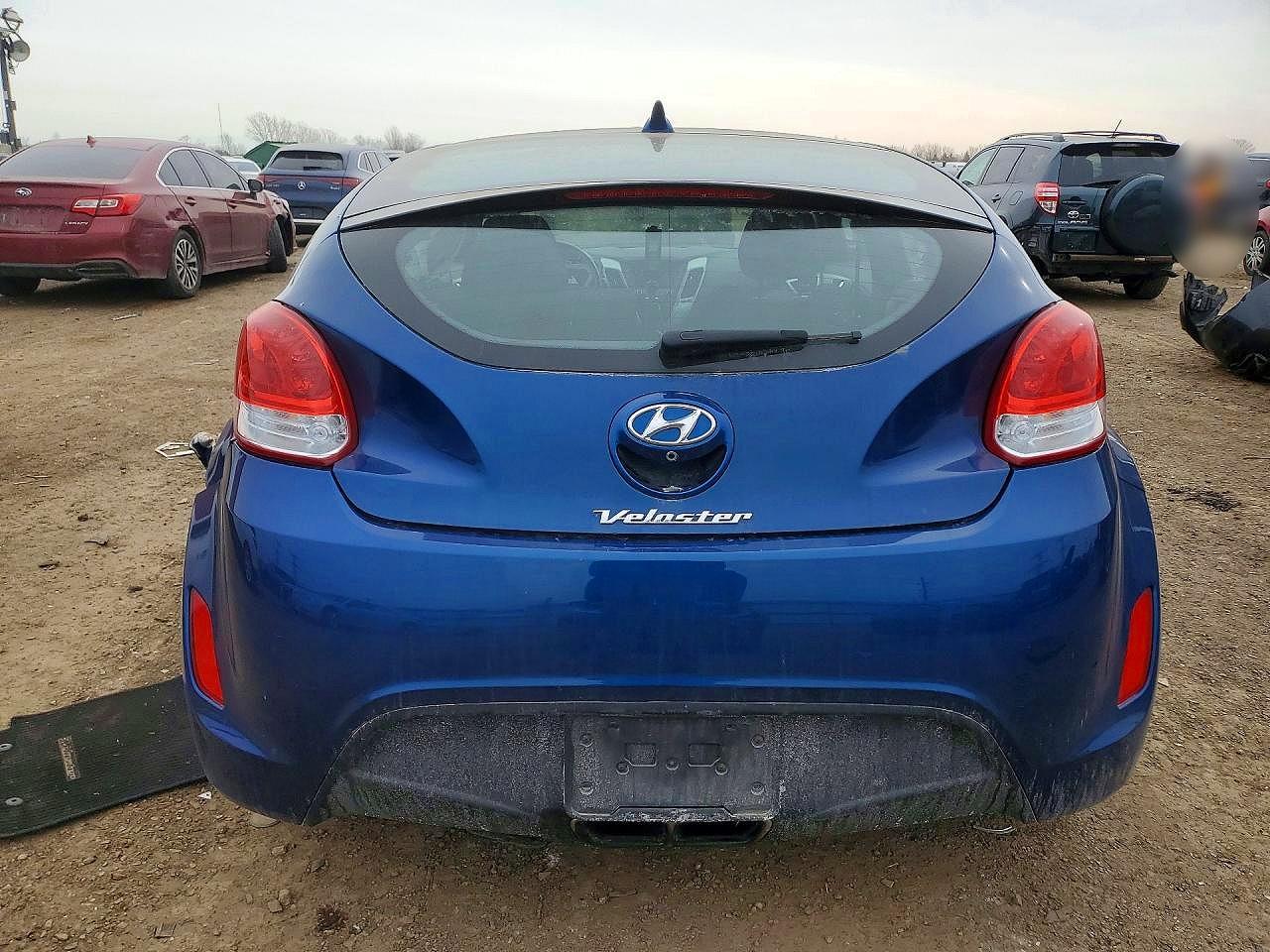 Hyundai VELOSTER