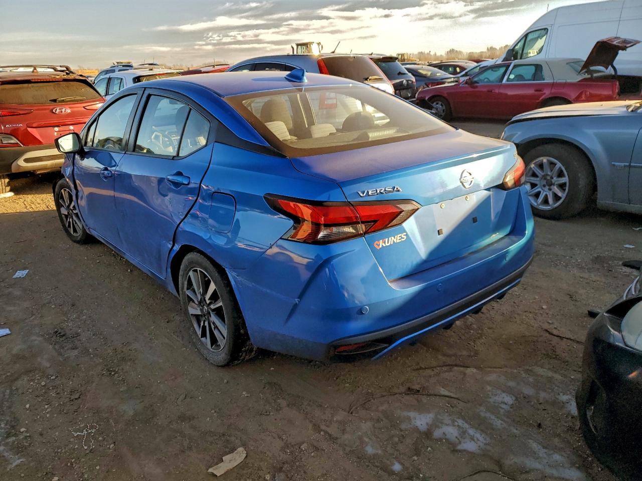 Nissan Versa Sv