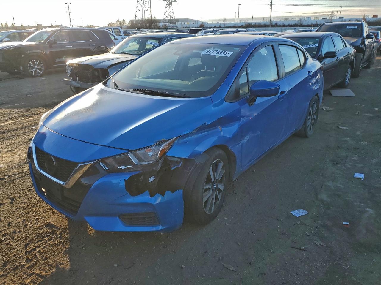 Salvage Nissan Versa Image
