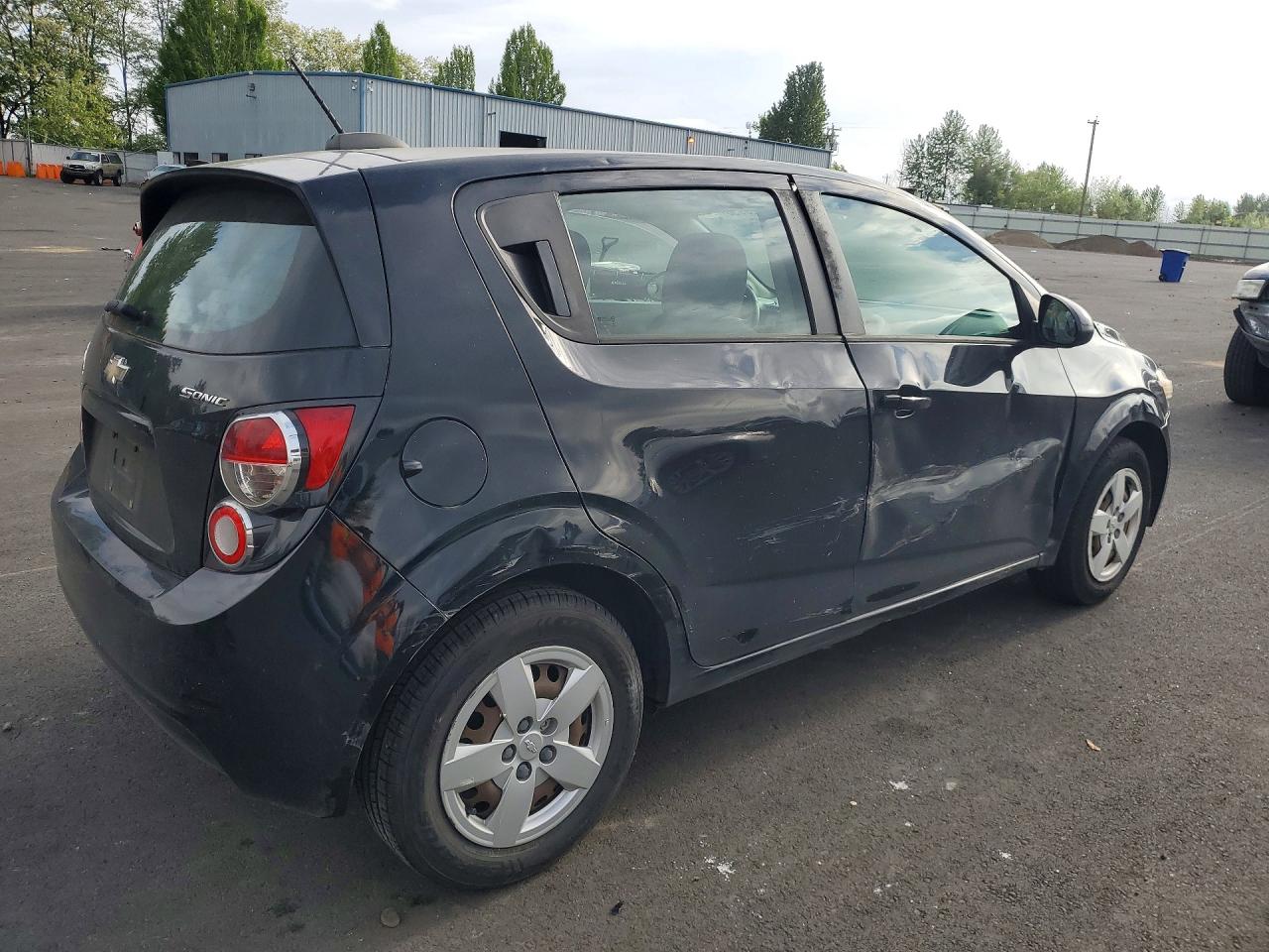 Chevrolet Sonic Ls