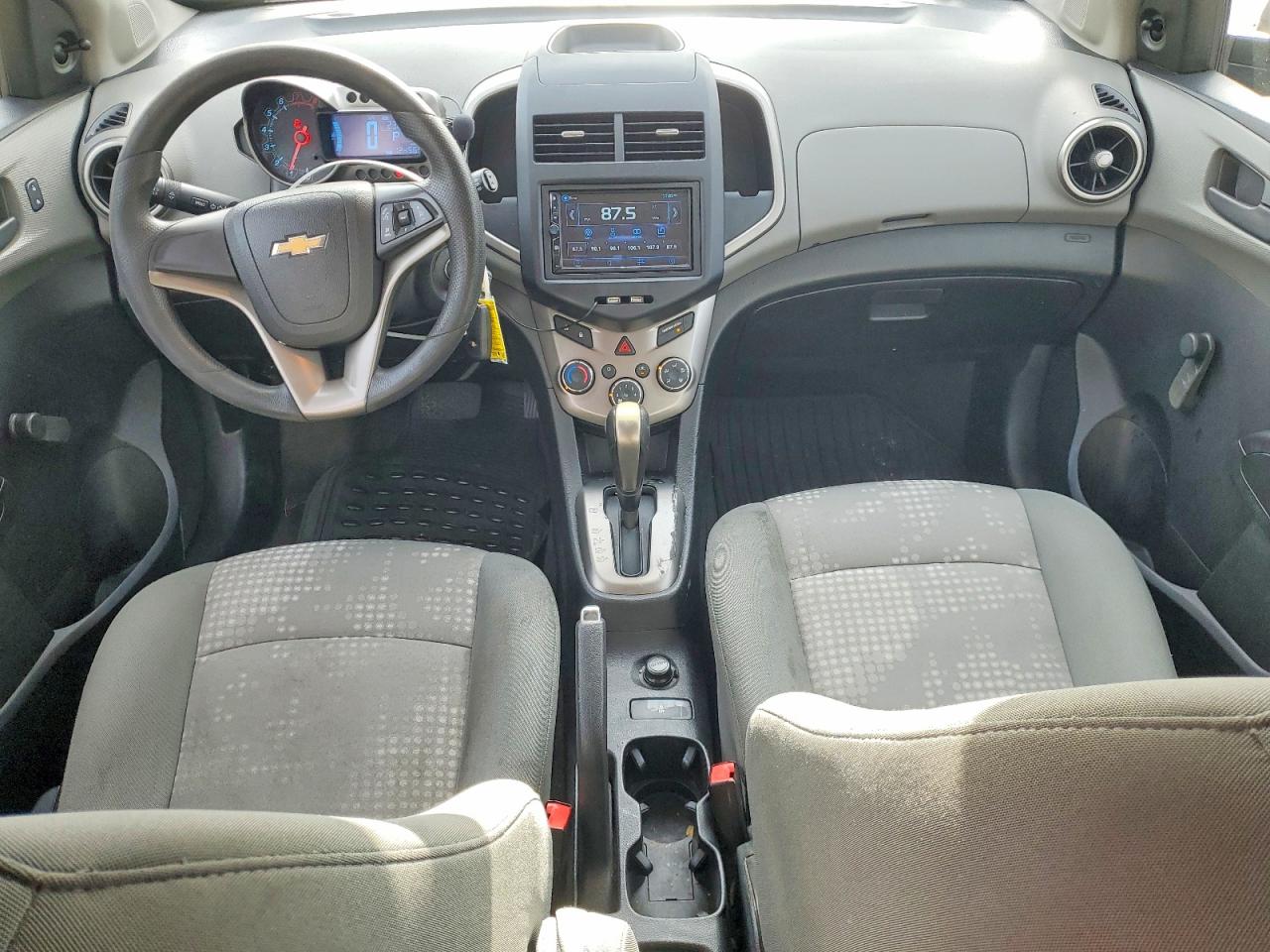 Chevrolet Sonic Ls