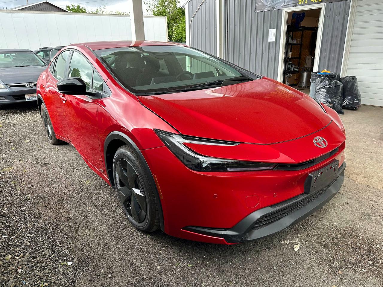 Salvage Toyota Prius Image