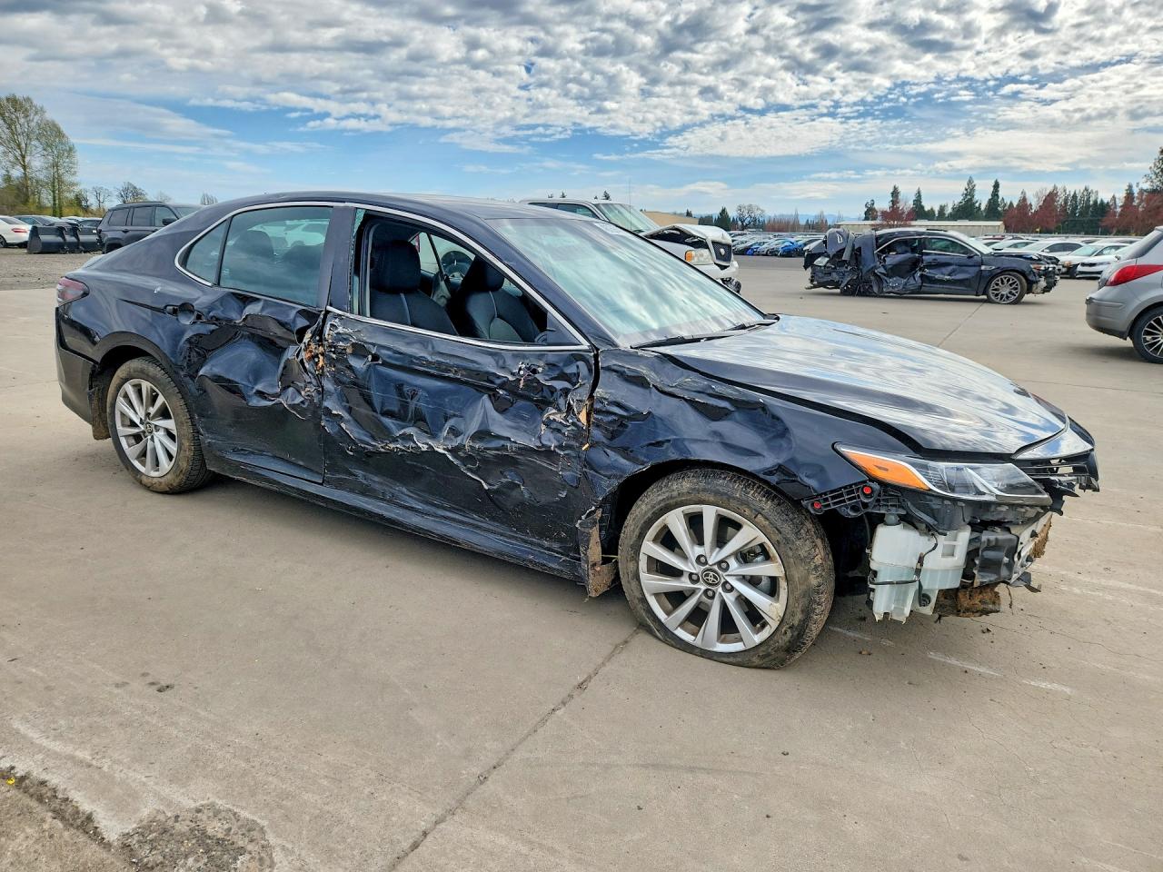 Toyota Camry Le