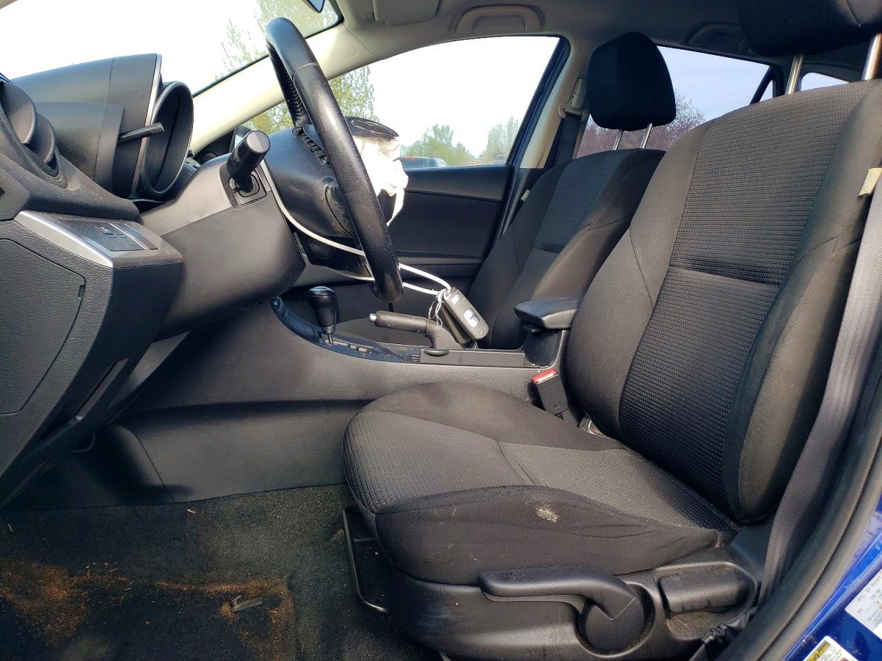 Mazda 3 I