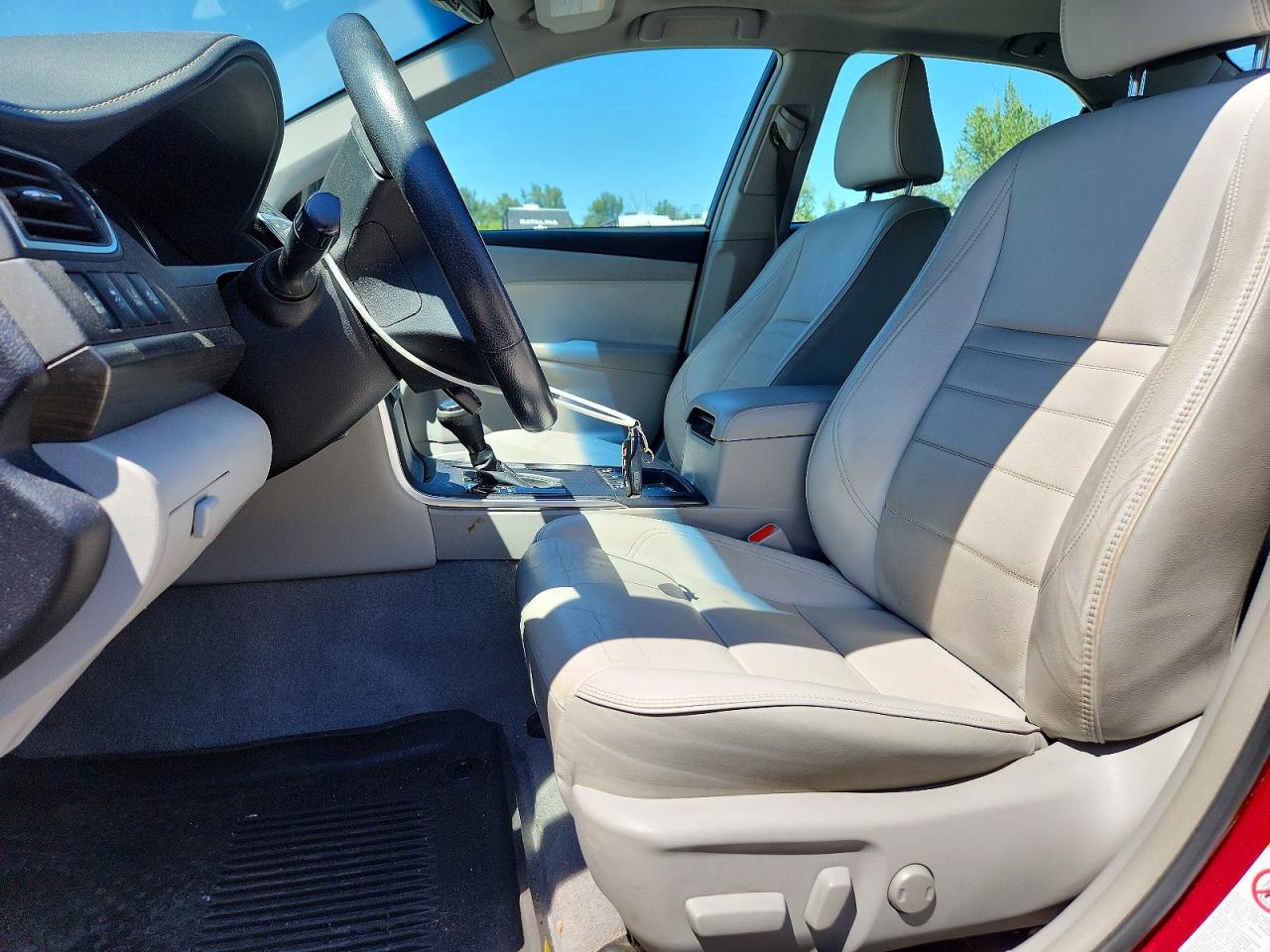 Toyota Camry Xle