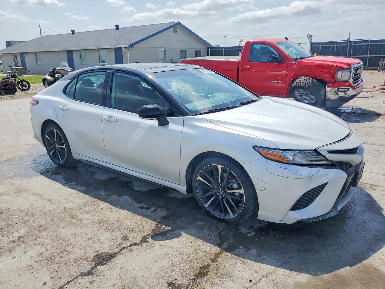 Toyota Camry Xse V6