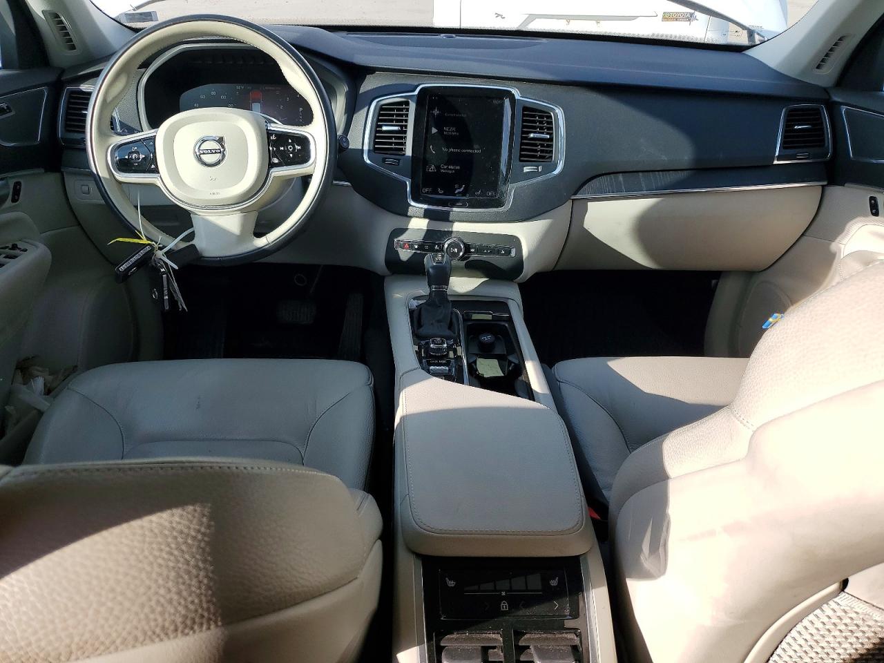 Volvo XC90 T6 Momentum