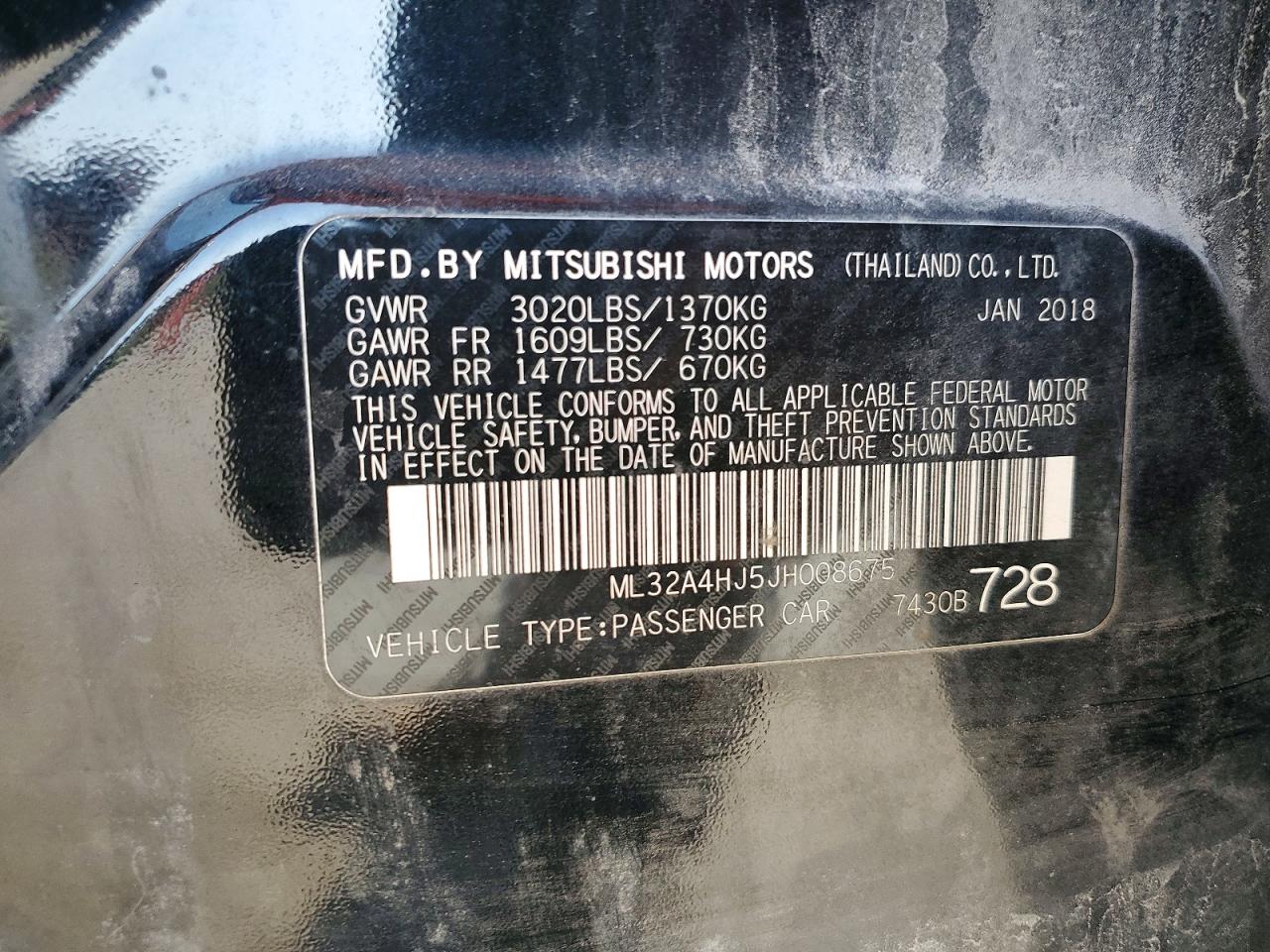 Mitsubishi Mirage Se
