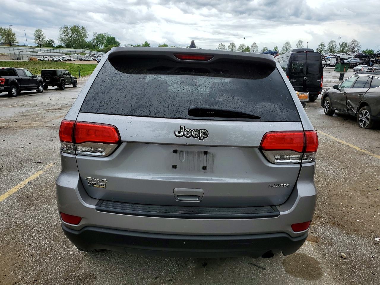 Jeep Cherokee Laredo