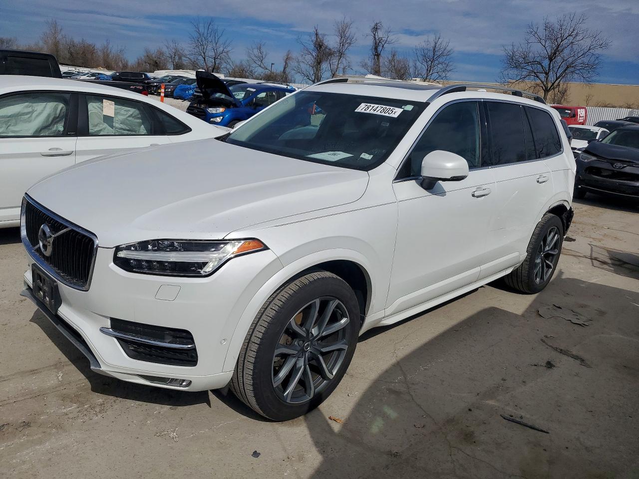 Salvage Volvo XC90 Image