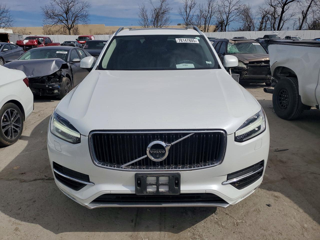 Volvo XC90 T6