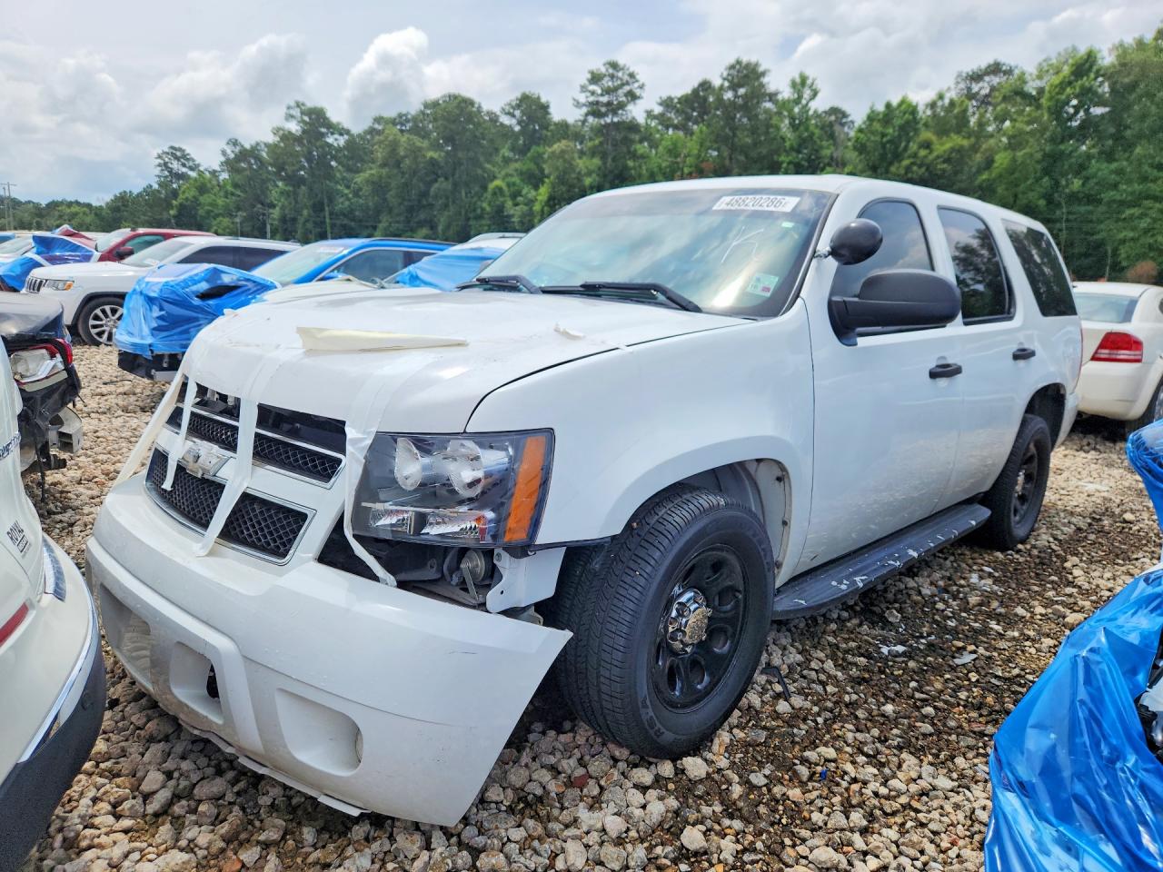 Salvage Chevrolet Tahoe Image
