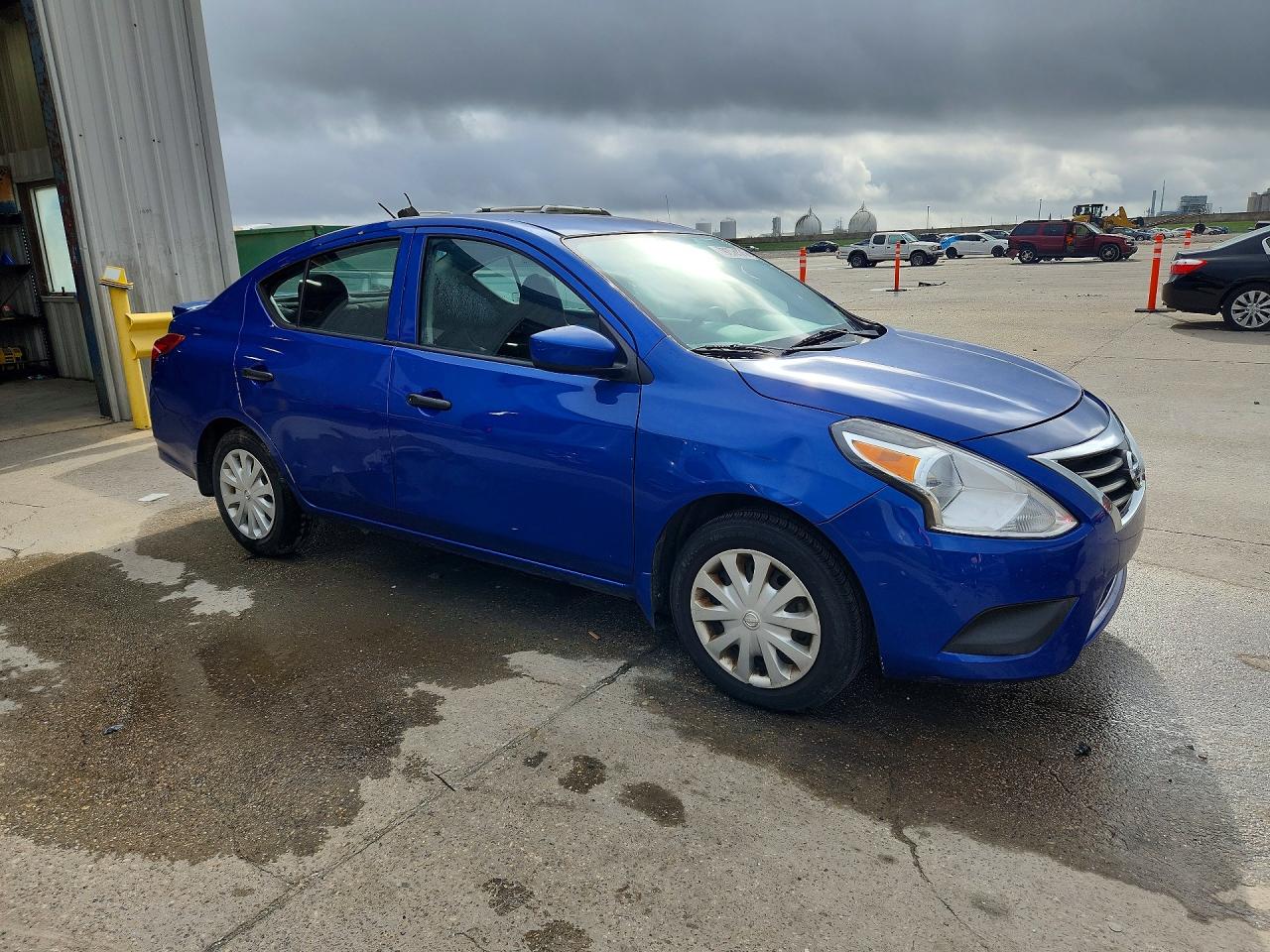 Nissan Versa 1.6 S Plus