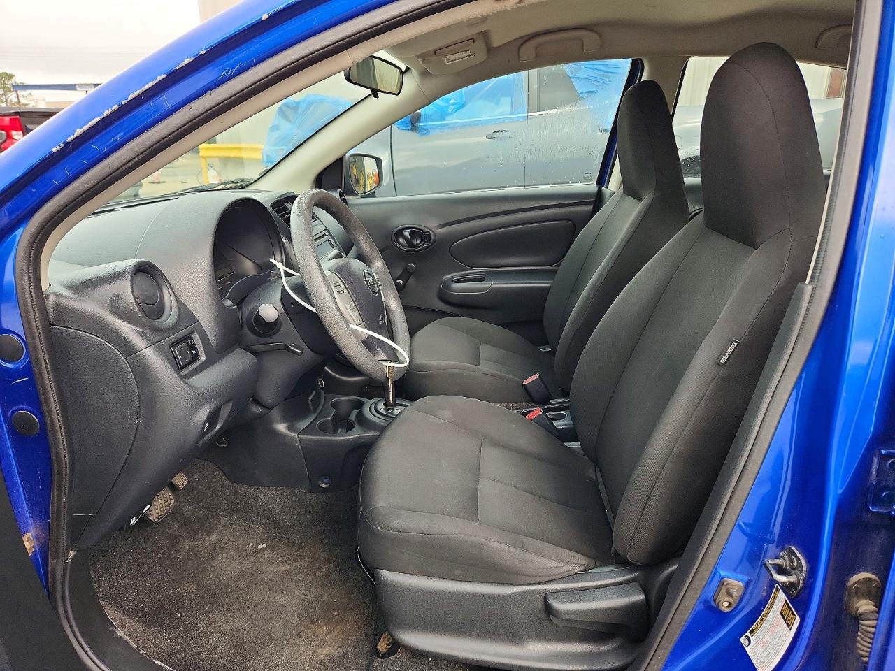 Nissan Versa 1.6 S Plus
