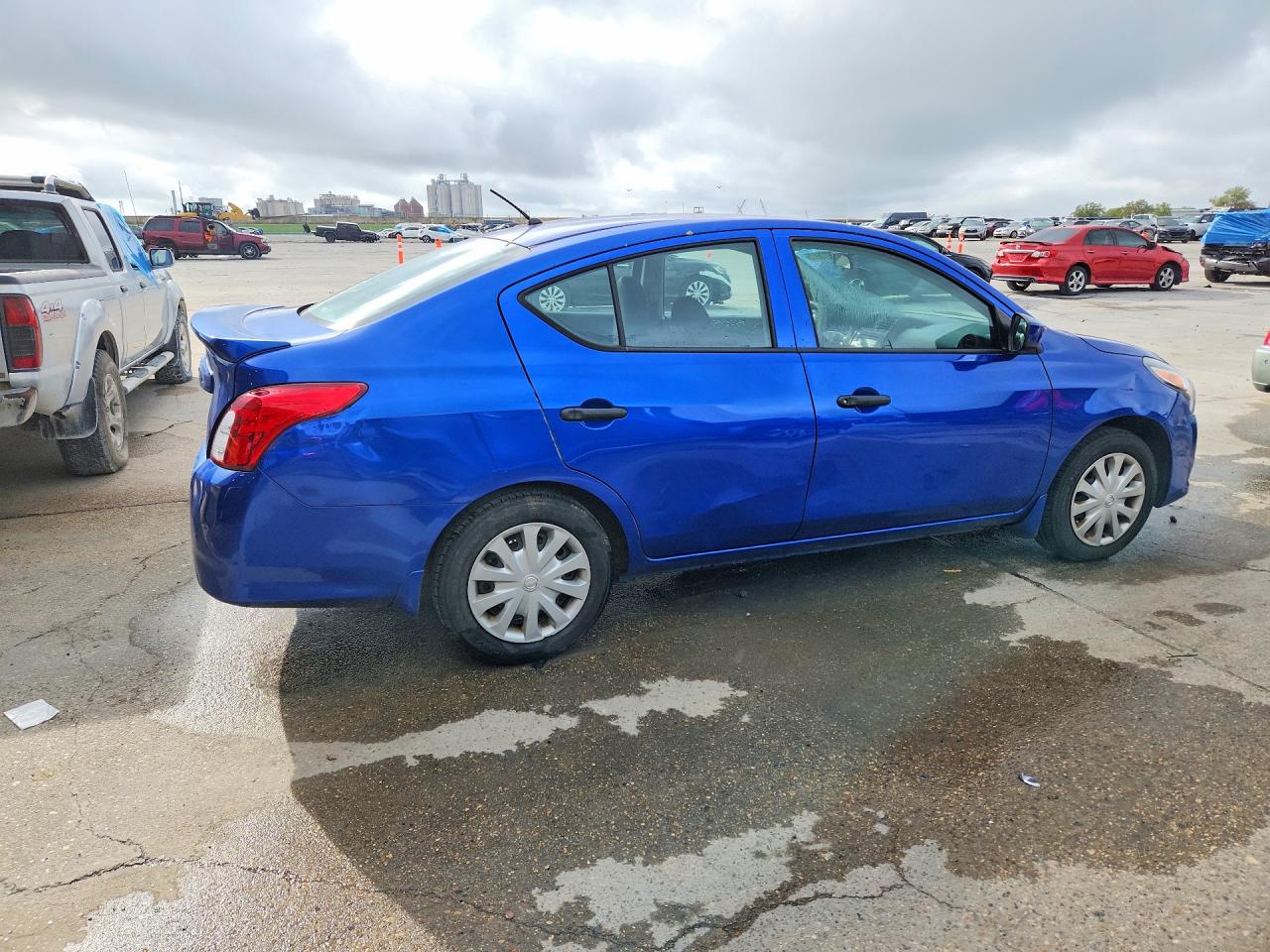 Nissan Versa 1.6 S Plus