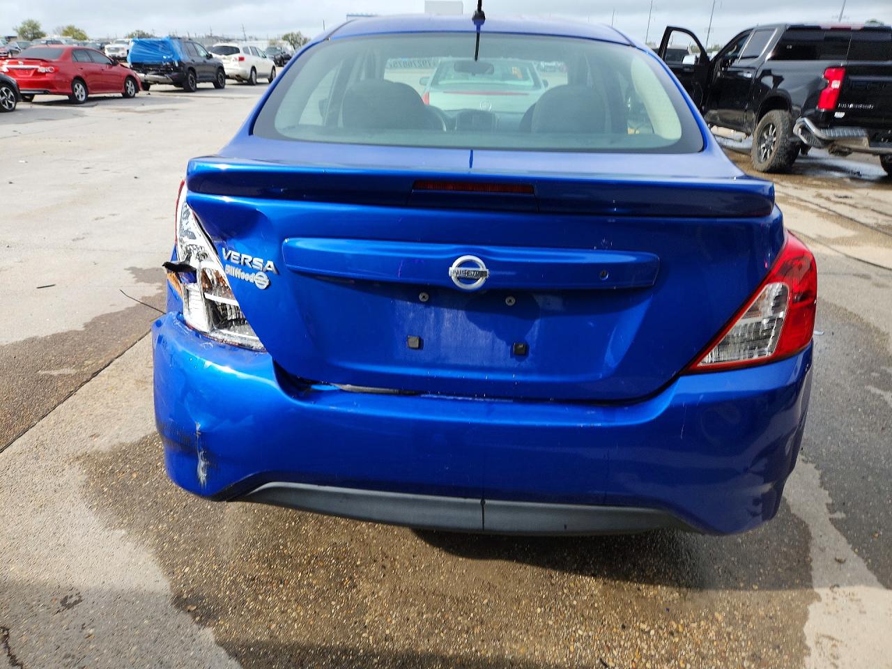 Nissan Versa 1.6 S Plus