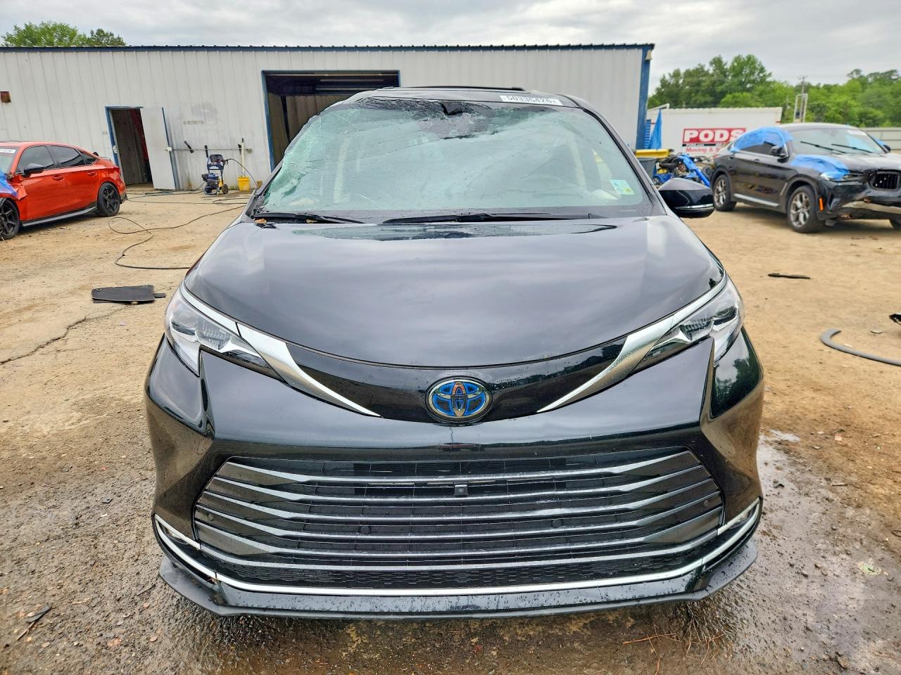 Toyota Sienna Platinum 7-passenger