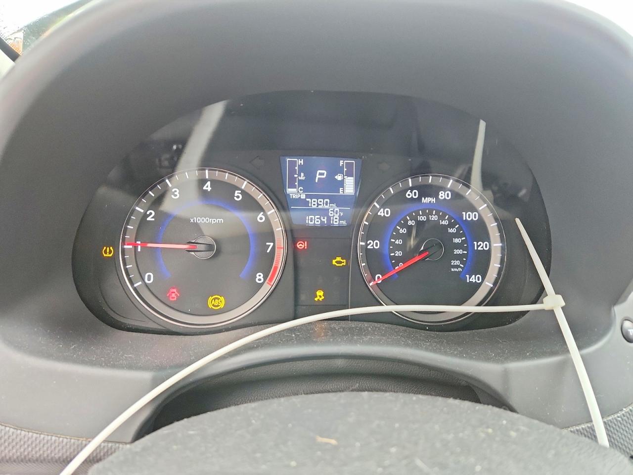 Hyundai ACCENT Se