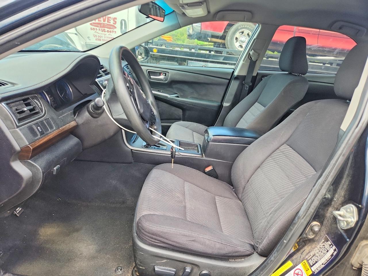 Toyota Camry Le