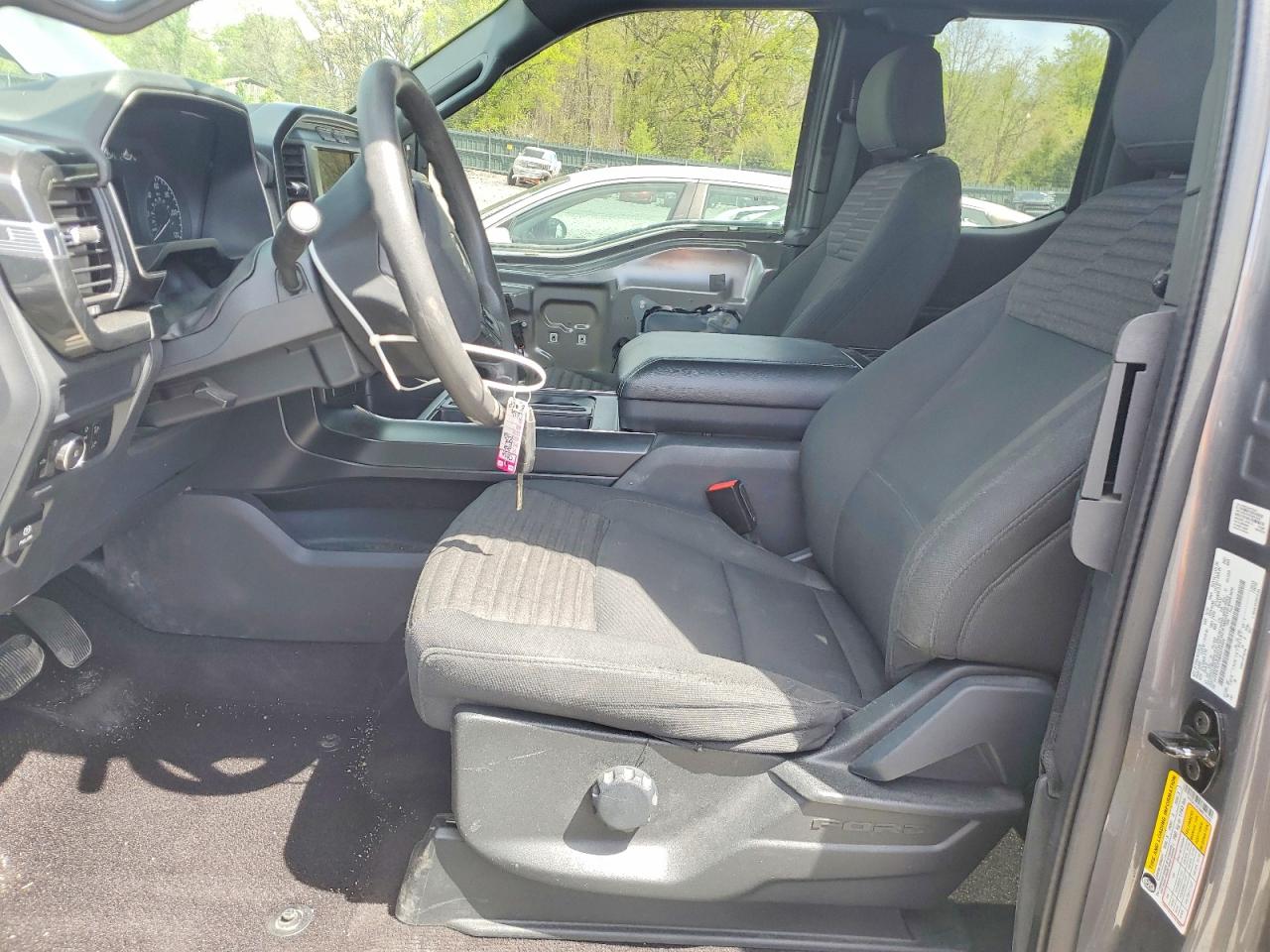 Ford F-150 Super Cab