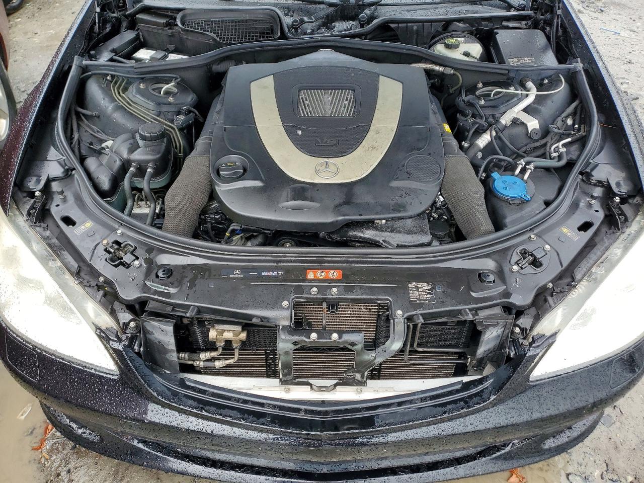 Mercedes-Benz S-Class 550 4matic