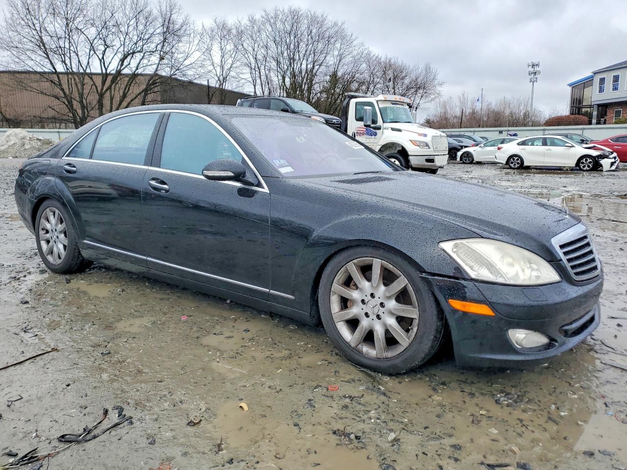 Mercedes-Benz S-Class 550 4matic