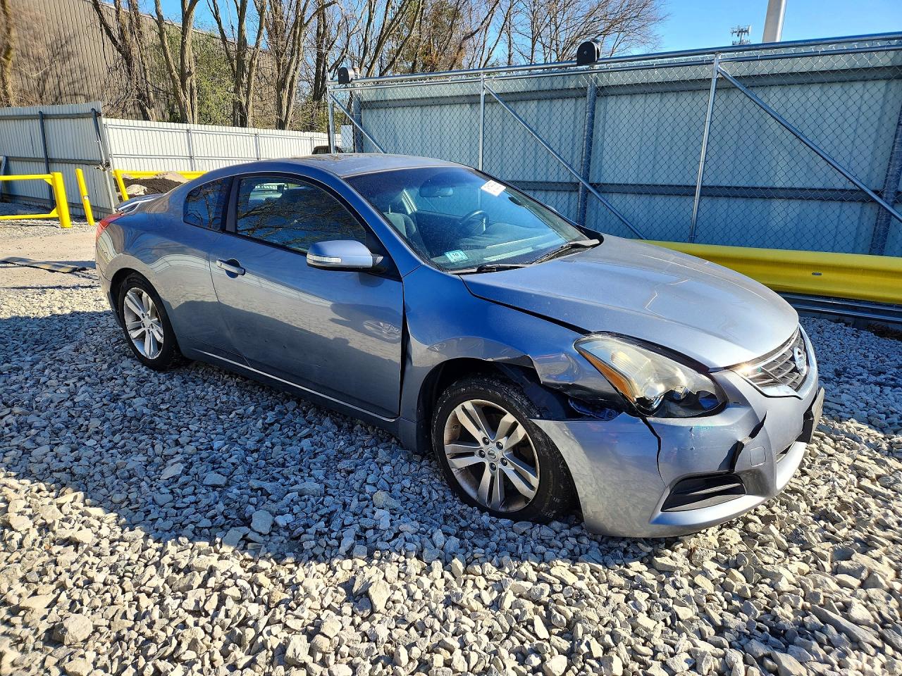 Nissan Altima S