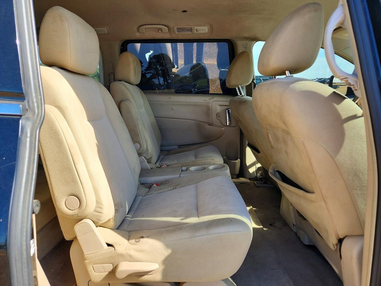 Nissan Quest Sv