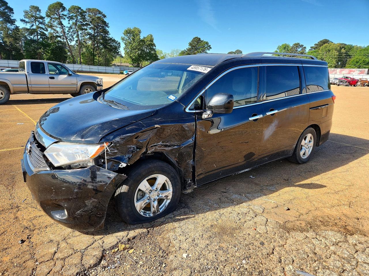 Salvage Nissan Quest Image