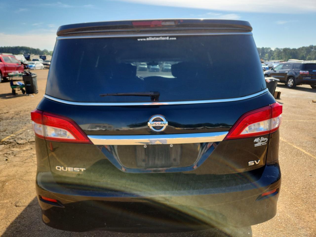 Nissan Quest Sv