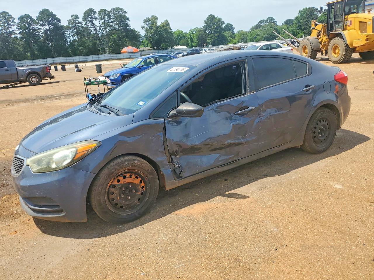 Salvage Kia Forte Image