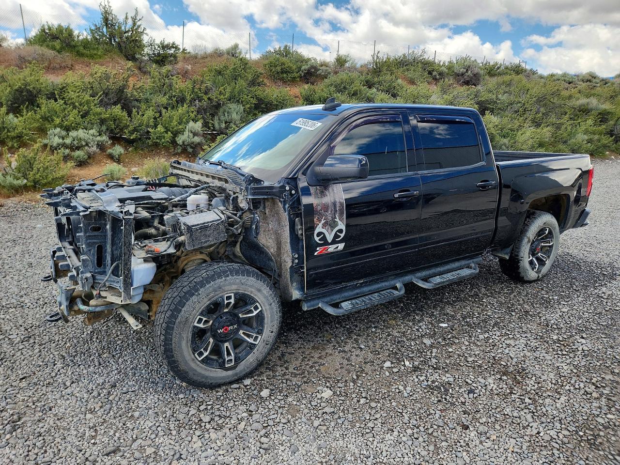 Salvage Chevrolet Silverado Image