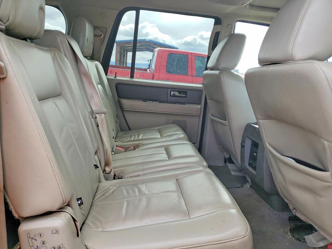 Ford Expedition El Xlt