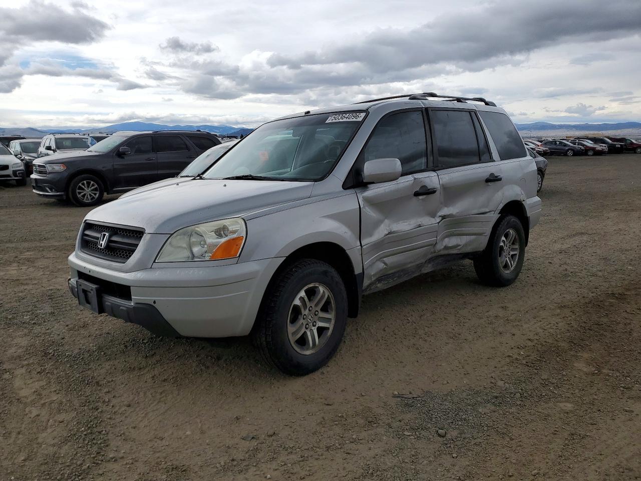 Salvage Honda Pilot Image