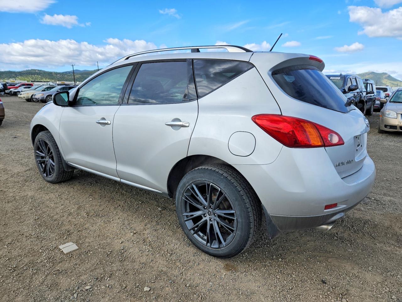 Nissan Murano S