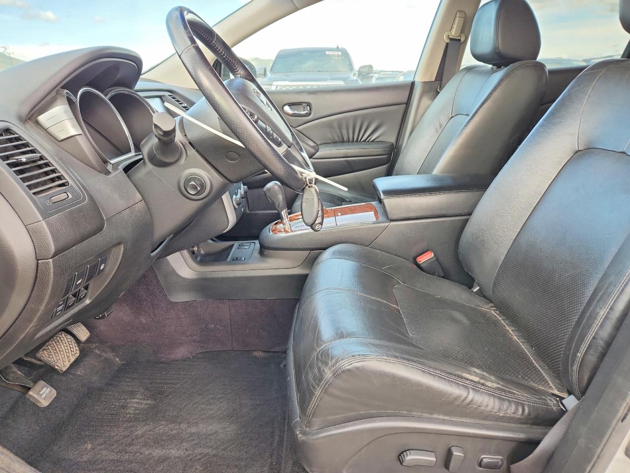 Nissan Murano S
